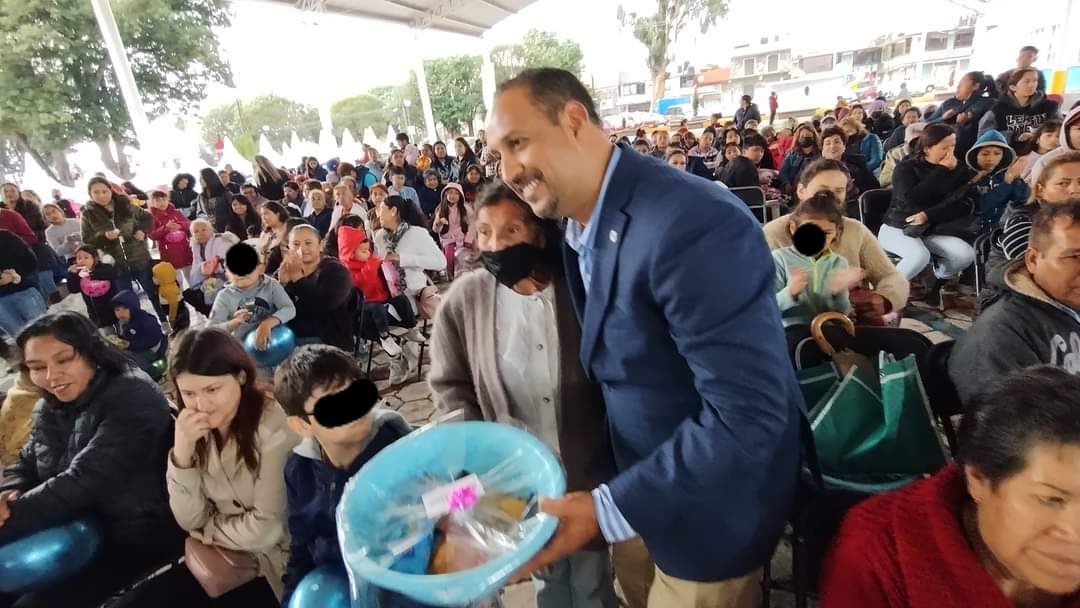En Yauhquemehcan celebra el PAN a madres de familia y niños